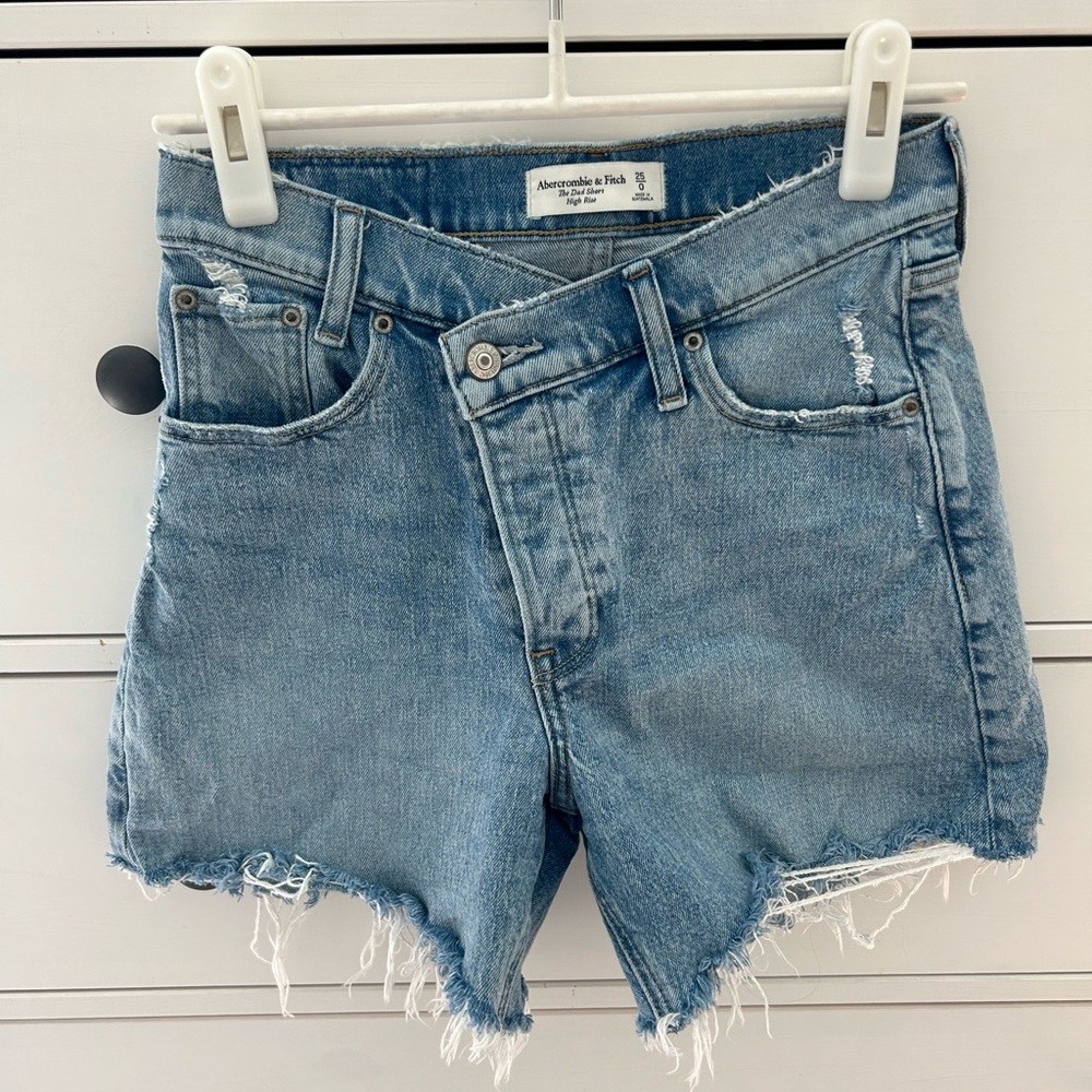 Abercrombie High-Rise Dad Short
